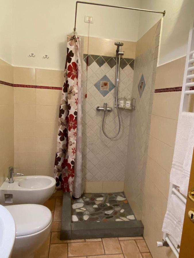 Mini Appartamenti Nonna Nella Barbarasco Exterior foto
